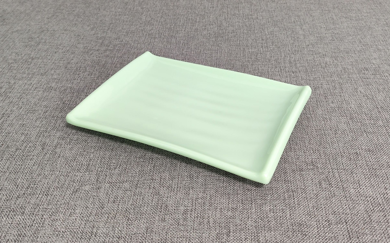 长方雕刻盘